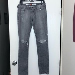 👖3/$25👖Grey distressed skinny jeans